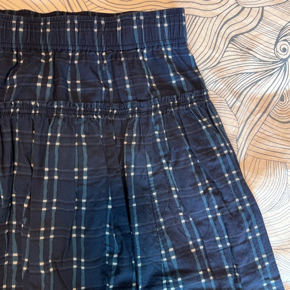 Madewell Pull-On Midi Skirt in Shibori Indigo Plaid Size Large - Picture 7 of 8